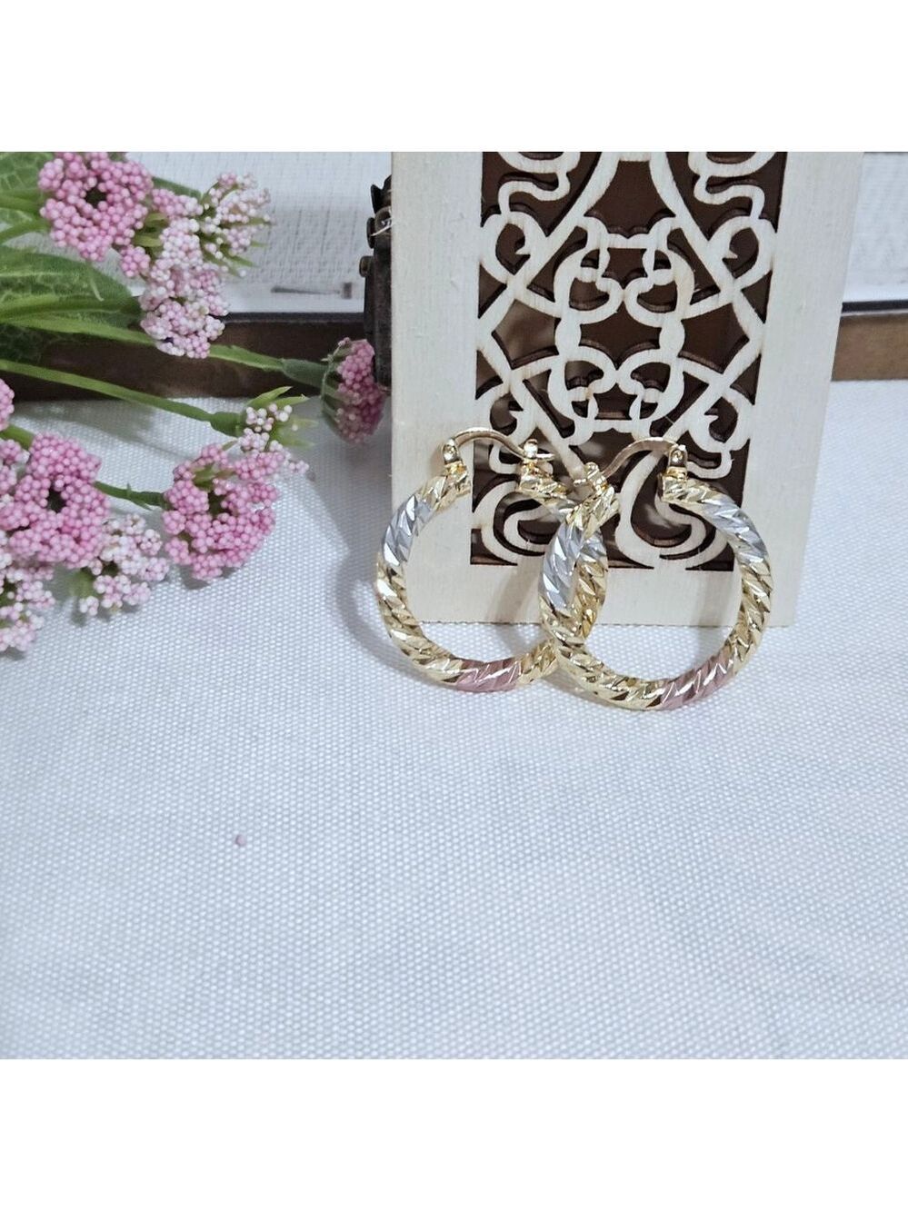 18 k Gold Plated Tri Color Hoop Earrings - Picture 3 of 3